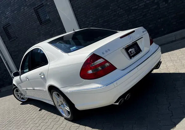 katowice Mercedes-Benz Klasa E cena 98900 przebieg: 95000, rok produkcji 2004 z Katowice